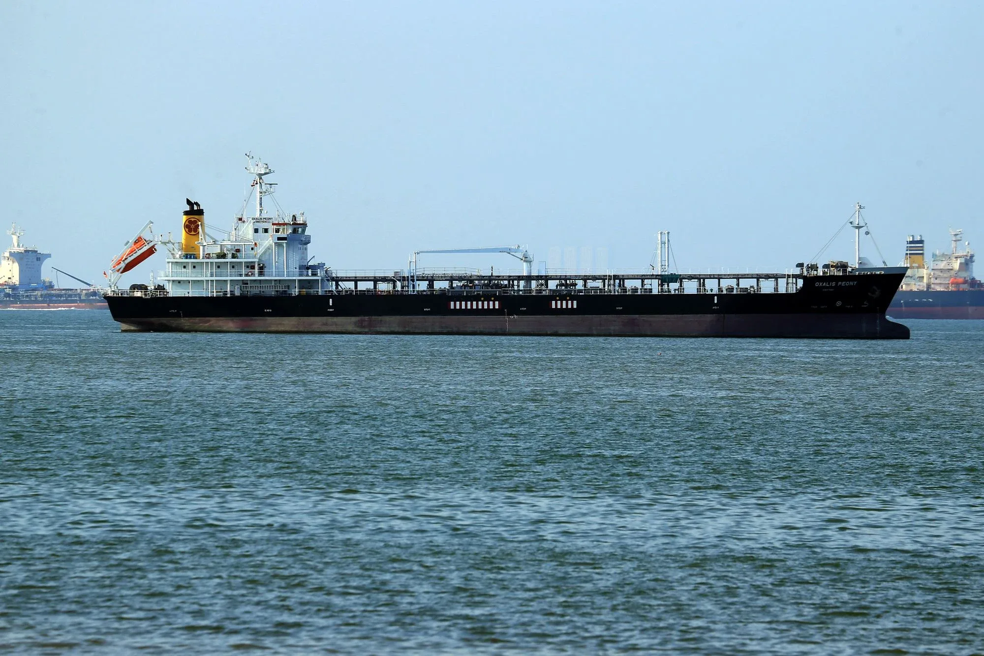 Angkutan tanker pesisir